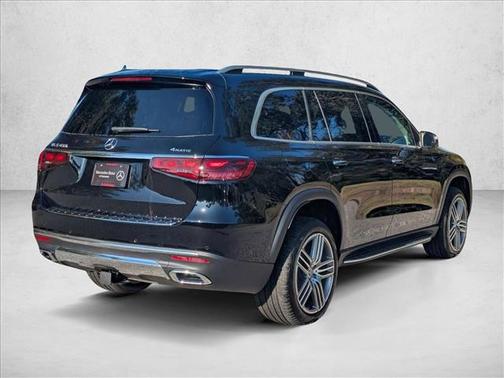 2026 Mercedes-Benz GLS 450 4MATIC