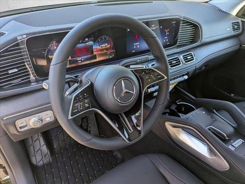 2026 Mercedes-Benz GLS 450 4MATIC