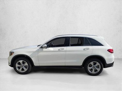 2017 Mercedes-Benz GLC 300 Base