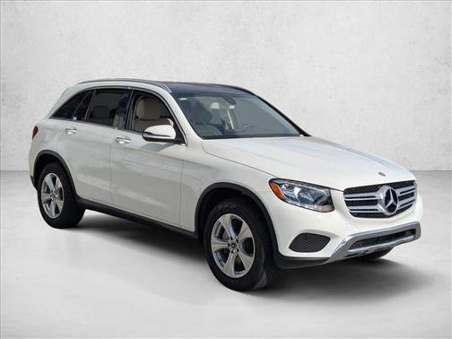 2017 Mercedes-Benz GLC 300 Base