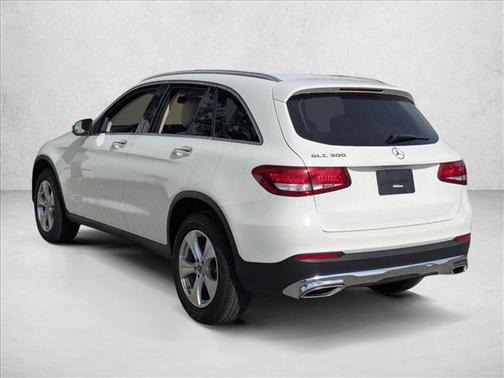 2017 Mercedes-Benz GLC 300 Base