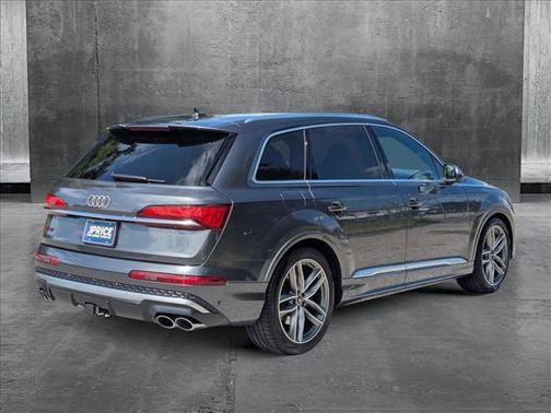 2025 Audi SQ7 4.0T Premium Plus