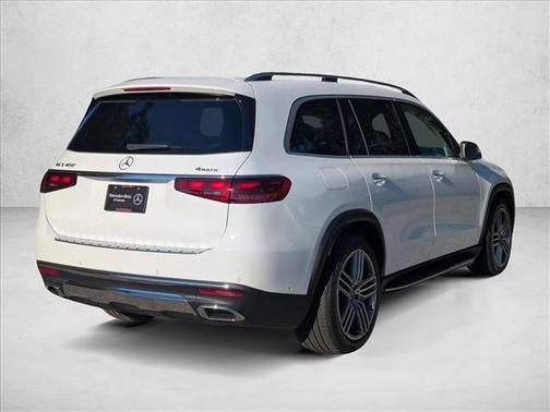 2026 Mercedes-Benz GLS 450 4MATIC