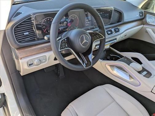 2026 Mercedes-Benz GLS 450 4MATIC