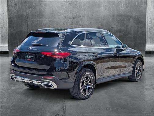 2025 Mercedes-Benz GLC 300 Base