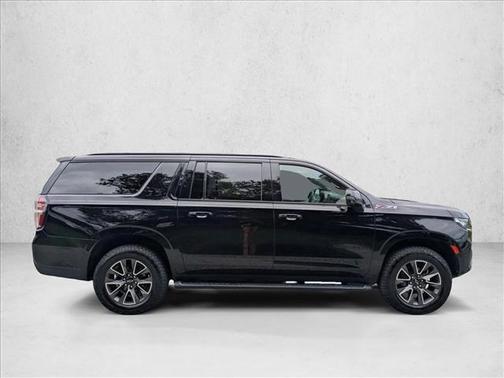 Black 2021 Chevrolet Suburban 4WD Z71