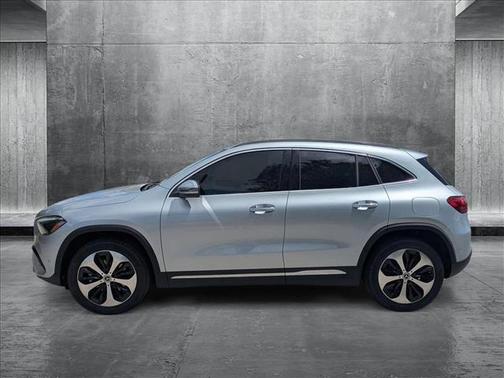 2025 Mercedes-Benz GLA 250 4MATIC
