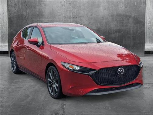 2023 Mazda Mazda3 FWD w/Preferred Package
