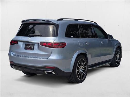 2026 Mercedes-Benz GLS 450 4MATIC