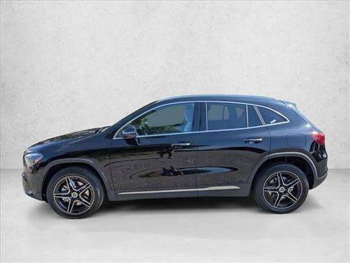 Night Black 2026 Mercedes-Benz GLA 250 4MATIC