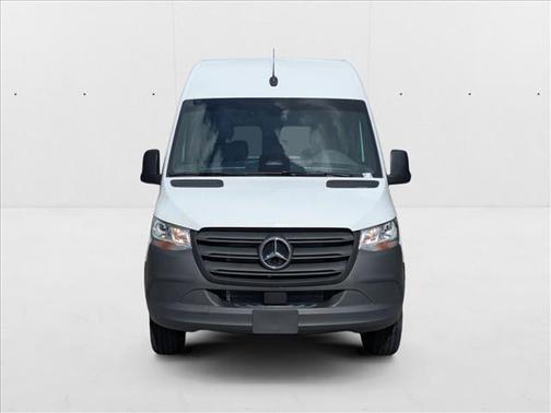 2025 Mercedes-Benz Sprinter 2500 Standard Roof