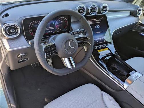 2026 Mercedes-Benz GLC 300 Base