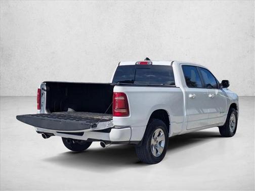 Bright White Clearcoat 2023 RAM 1500 Big Horn/Lone Star