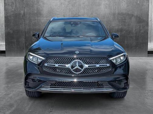 2025 Mercedes-Benz GLC 350e Base
