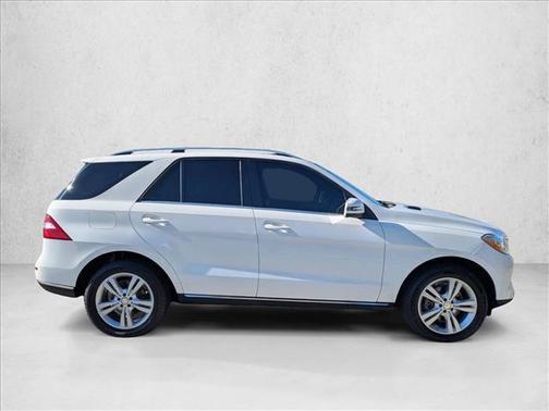2015 Mercedes-Benz M-Class 4MATIC