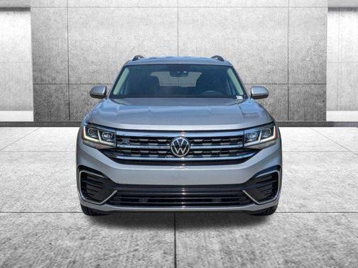 Silver 2021 Volkswagen Atlas 3.6L SE w/Technology
