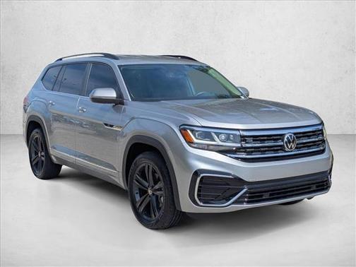 Silver 2021 Volkswagen Atlas 3.6L SE w/Technology