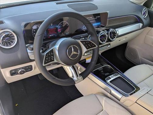 2026 Mercedes-Benz GLB 250 4MATIC
