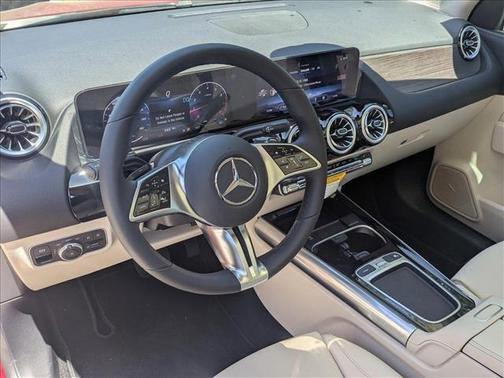 2025 Mercedes-Benz GLA 250 Base