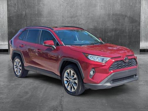 2020 Toyota RAV4 XLE Premium