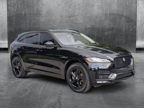 2018 Jaguar F-PACE 30t R-Sport