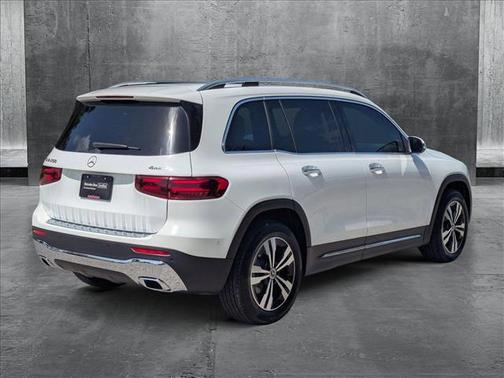 2025 Mercedes-Benz GLB 250 4MATIC