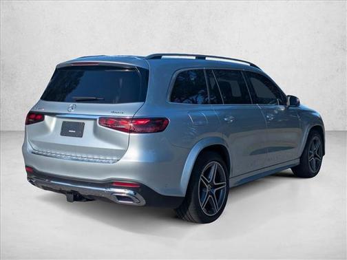 2025 Mercedes-Benz GLS 450 4MATIC