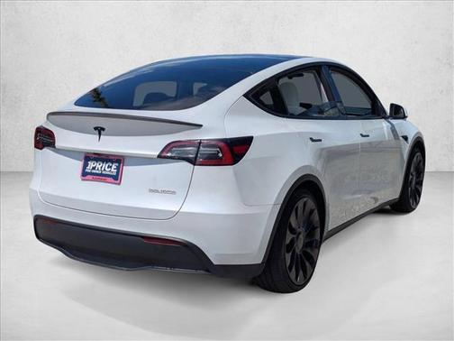 Pearl White Multi-Coat 2024 Tesla Model Y Performance Dual Motor All-Wheel Drive
