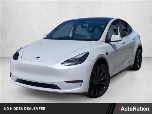 Pearl White Multi-Coat 2024 Tesla Model Y Performance Dual Motor All-Wheel Drive