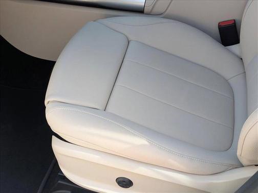 2025 Mercedes-Benz GLA 250 Base