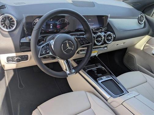2025 Mercedes-Benz GLA 250 Base