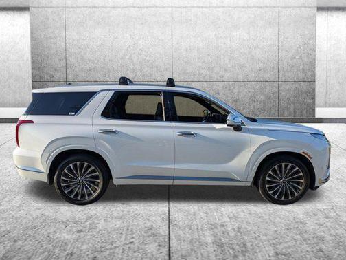 Hyper White 2024 Hyundai PALISADE Calligraphy