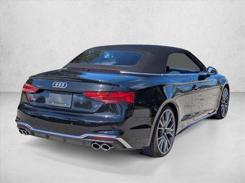 Mythos Black Metallic/Black Roof 2024 Audi S5 Premium Plus TFSI quattro Tiptronic