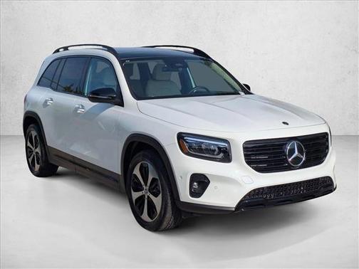 Polar White 2026 Mercedes-Benz GLB 250 Base