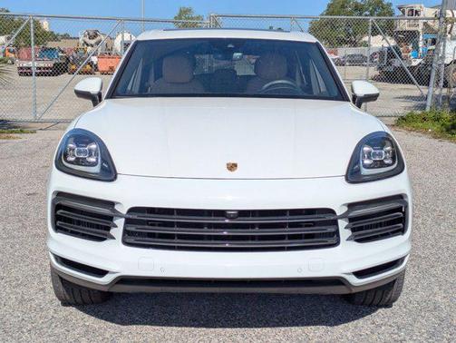 White 2021 Porsche Cayenne Cayenne