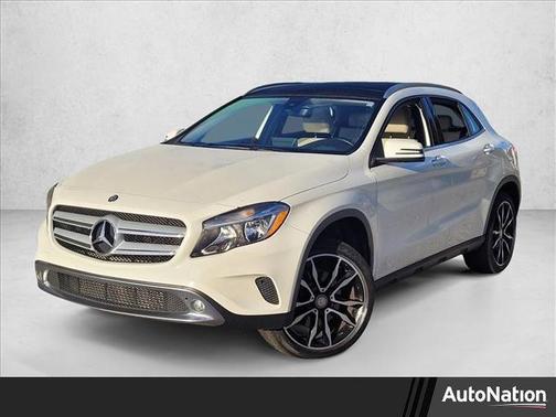 2017 Mercedes-Benz GLA 250 Base