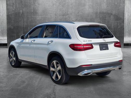 2019 Mercedes-Benz GLC 300 Base