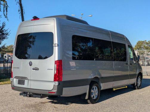 2026 Mercedes-Benz Sprinter 2500 High Roof