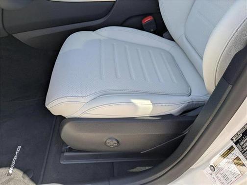 2025 Mercedes-Benz GLC 350e Base