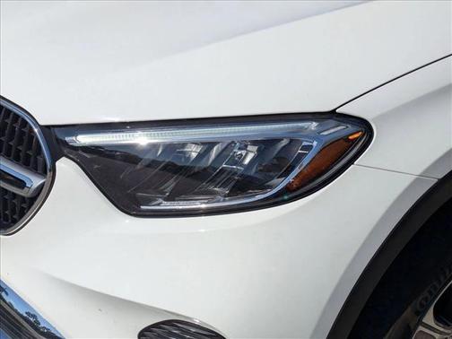 Polar White 2023 Mercedes-Benz GLC 300 Base