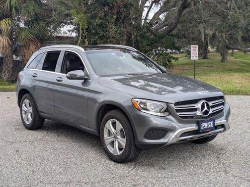 2017 Mercedes-Benz GLC 300 4MATIC