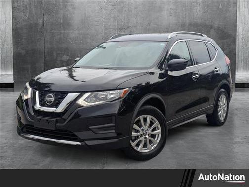 2020 Nissan Rogue SV