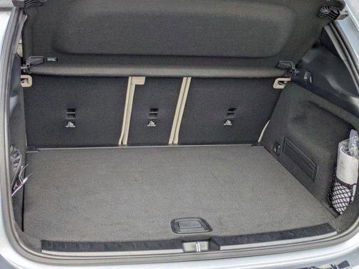 Cirrus Silver Metallic 2026 Mercedes-Benz GLA 250 4MATIC