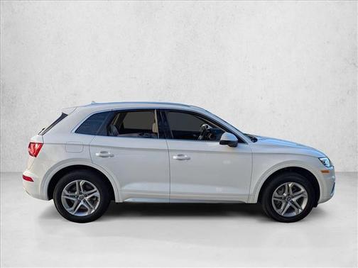 2019 Audi Q5 45 Premium