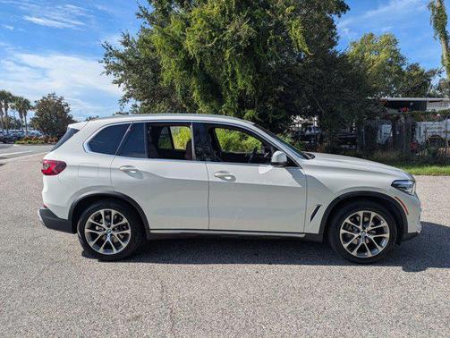 2023 BMW X5 sDrive40i