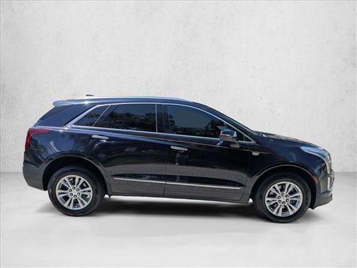 Dark Moon Blue Metallic 2021 Cadillac XT5 Luxury