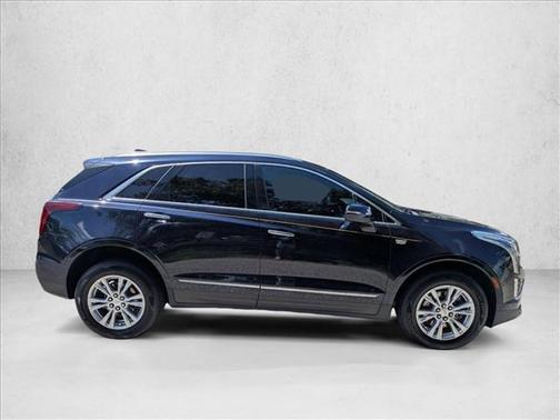 Dark Moon Blue Metallic 2021 Cadillac XT5 Luxury