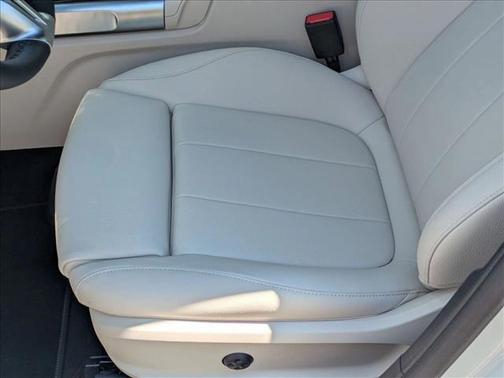 2025 Mercedes-Benz GLB 250 Base