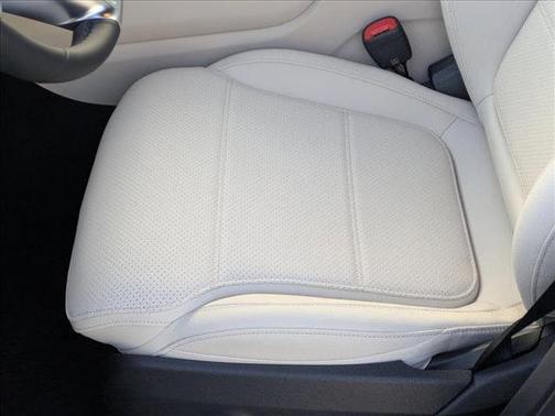 2026 Mercedes-Benz GLC 300 Base