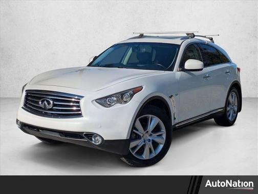 2016 INFINITI QX70 Base
